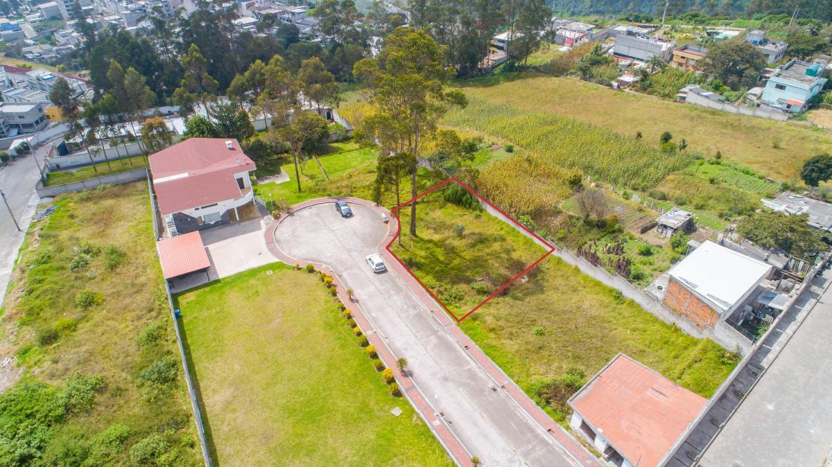 Terreno en venta en Pichincha | Quito | El Inca, TERRENO EN VENTA  382 m² - SAN ISIDRO DEL INCA, 382 ha