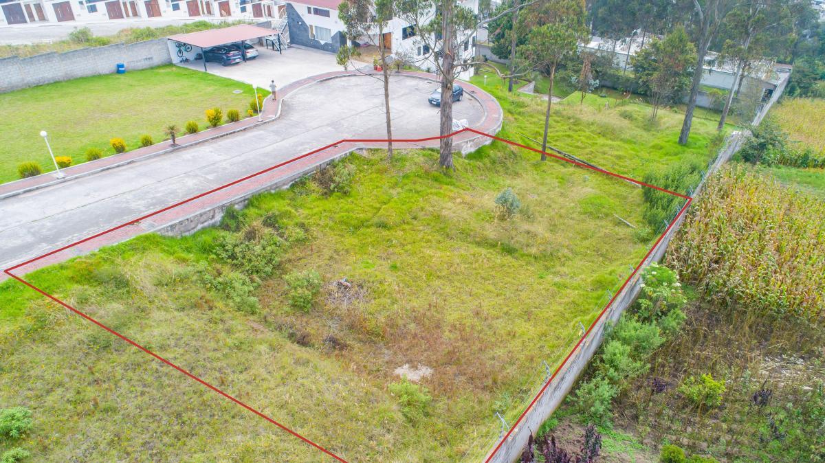 Terreno en venta en Pichincha | Quito | El Inca, TERRENO EN VENTA  382 m² - SAN ISIDRO DEL INCA, 382 ha