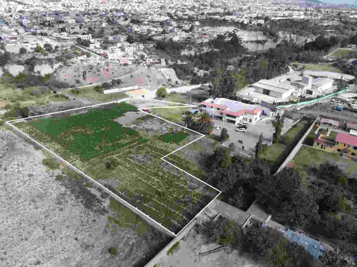 Terreno en venta en Pichincha | Quito | Mitad del Mundo, Chaguar, Quito, Pichincha, Ecuador, 8000 ha