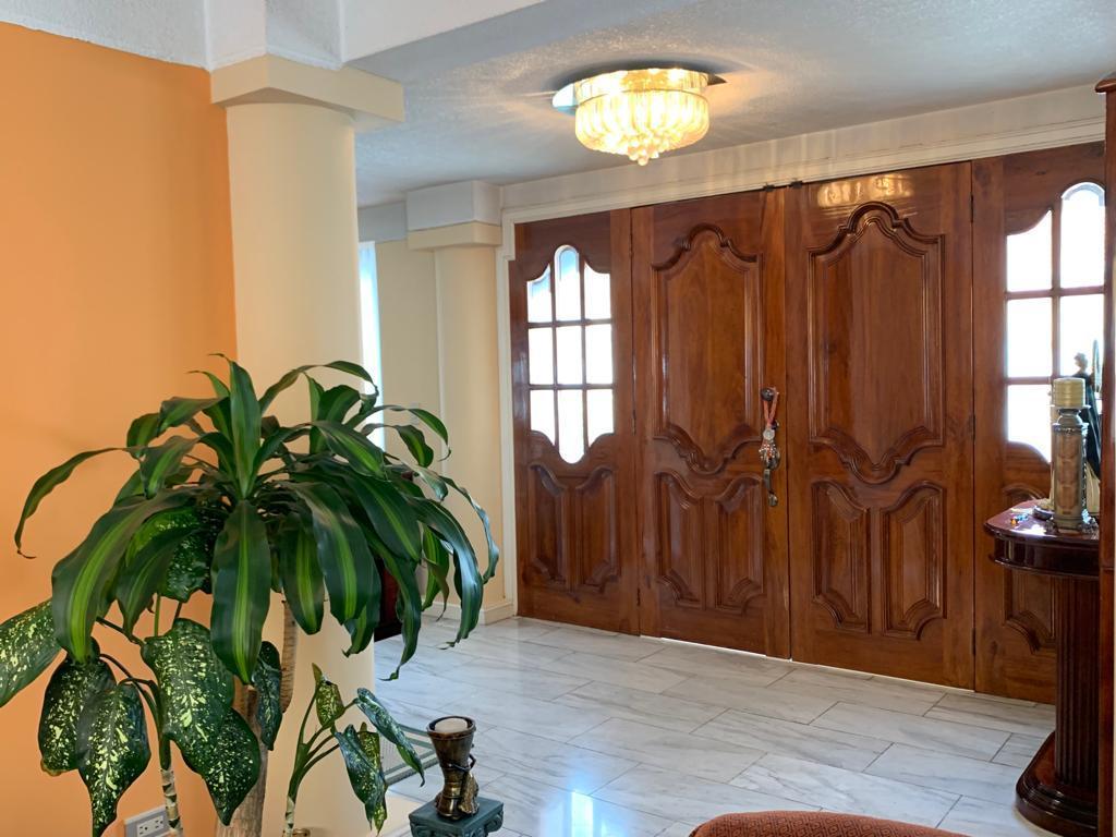 Casa en alquiler en Pichincha | Quito | El Condado, Urbanización El Condado, 416 ha