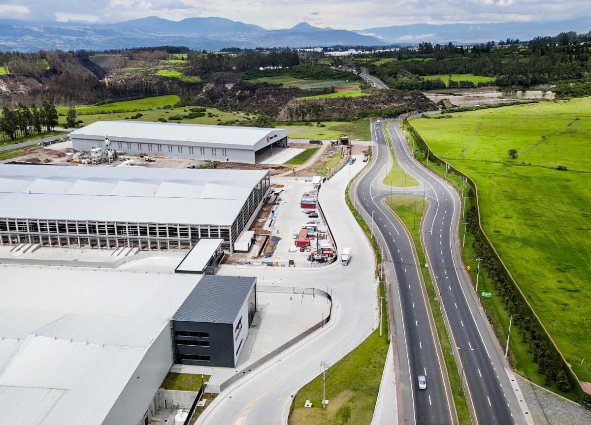 Galpón en alquiler en Pichincha | Quito | Pifo, troncal e35 Itulcachi, 1200 m²