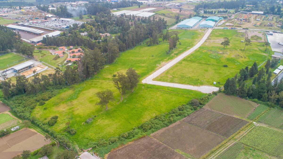 Industrial Land in Pifo for Sale / Medium Impact / Tababela 5