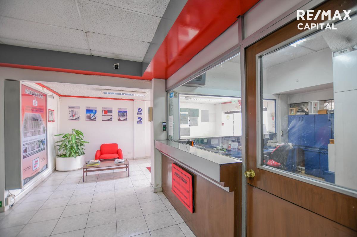 Edificio Comercial en venta en Pichincha | Quito | La Colón, Pasaje Batallas y Av. 6 de Diciembre, 3720 ha