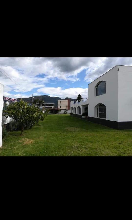 Casa en venta en Pichincha | Quito | Tumbaco, Jose Vinueza E8-26 y Manuel Aguirre, Quito, Pichincha, Ecuador, 1500 m²