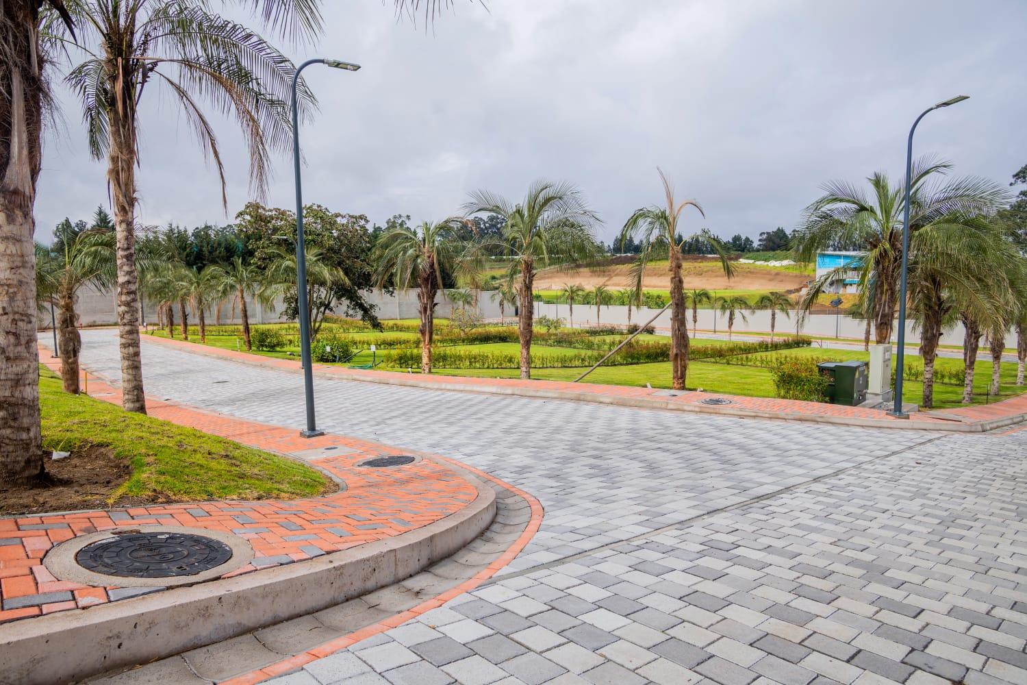 Terreno en venta en Pichincha | Quito | Puembo, Manuel Burbano, Pifo, Ecuador, 544 ha