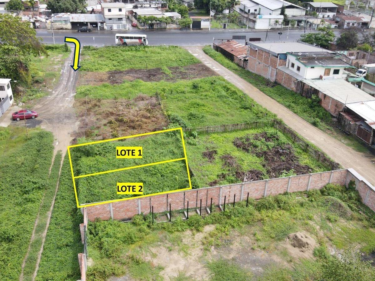 LAND FOR SALE ON THE PORTOVIEJO-SANTA ANA ROAD 3