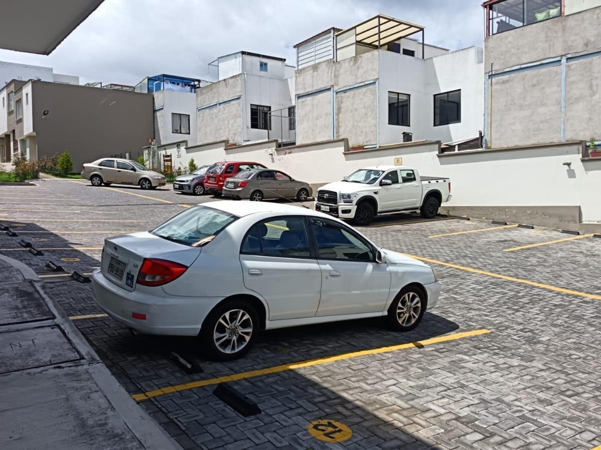 Casa en venta en Pichincha | Quito | Calderón, de los fundadores Conjunto Tierra sol 2, 82 m²