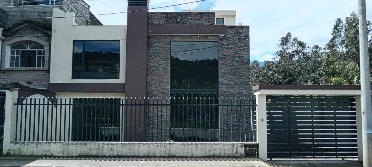 Casa en venta en Pichincha | Machachi | Norte de Machachi, TAMBILLO SECTOR LA MATILDE 0°24'04.8"S 78°31'49.9"W, 296 m²