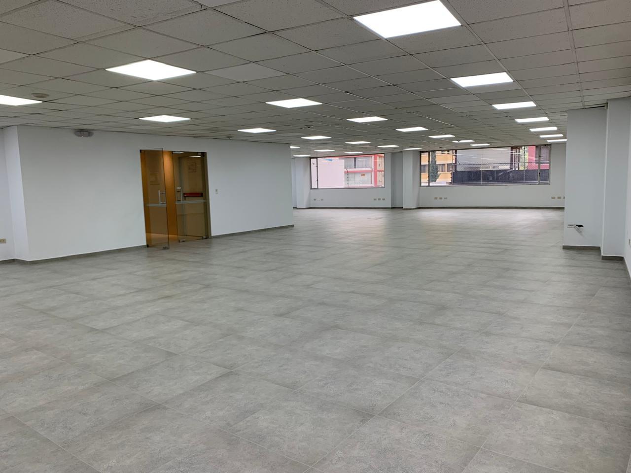 Oficina en alquiler en Pichincha | Quito | Centro Norte, República del Salvador, 351 ha