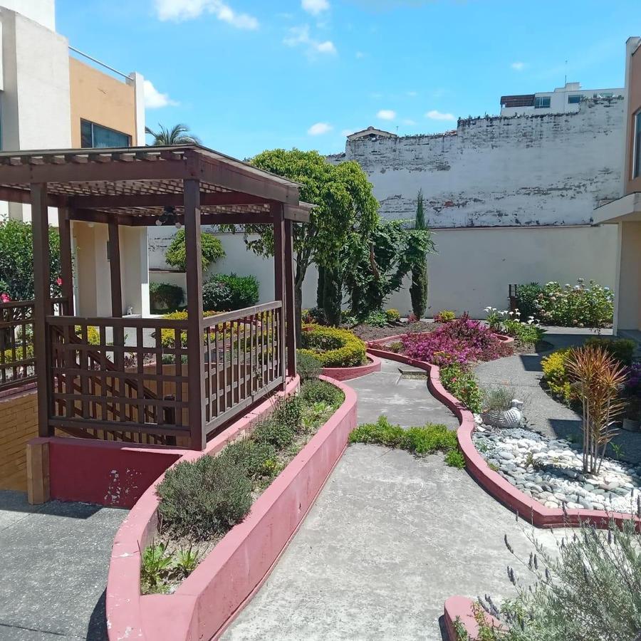 HOUSE FOR SALE KENNEDY SANTA LUCIA ALTA 210 m2 5