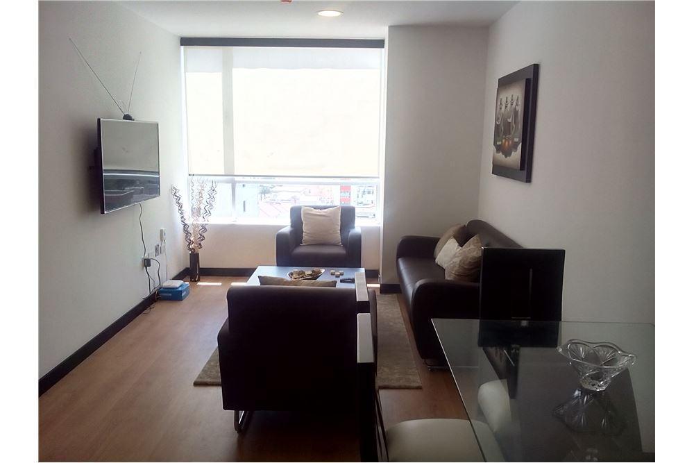Departamento en alquiler en Pichincha | Quito | La Colón, amazonas y colon, 90 ha