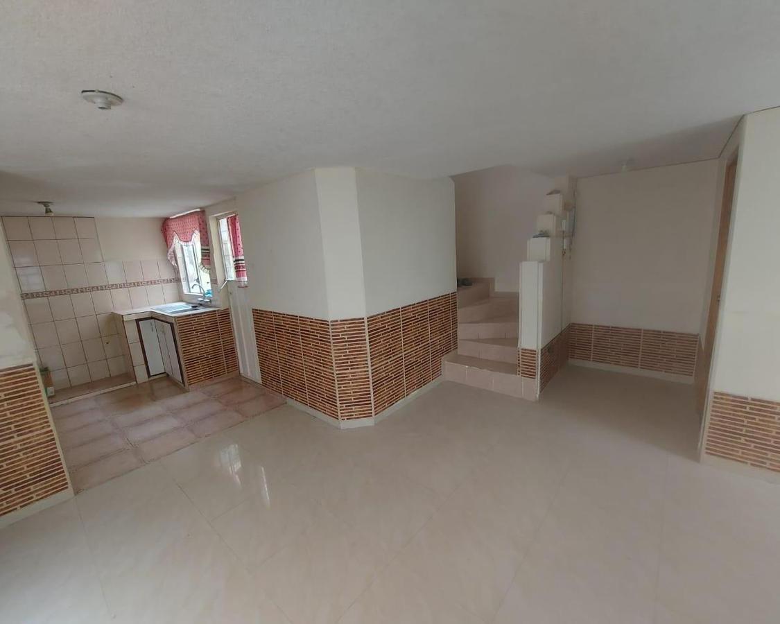 Casa en venta en Pichincha | Quito | Mitad del Mundo, CASA EN VENTA 93 m² - SAN ANTONIO, 129 ha