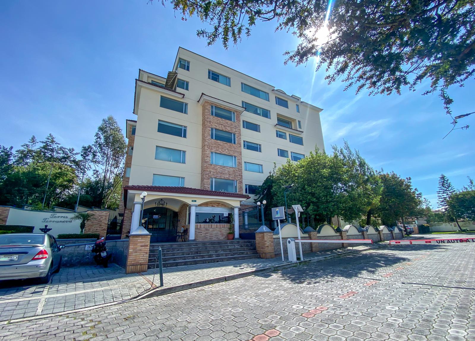 Departamento en venta en Pichincha | Quito | Monteserrín, Pasaje N47 y De Los Membrillos, 156 m²