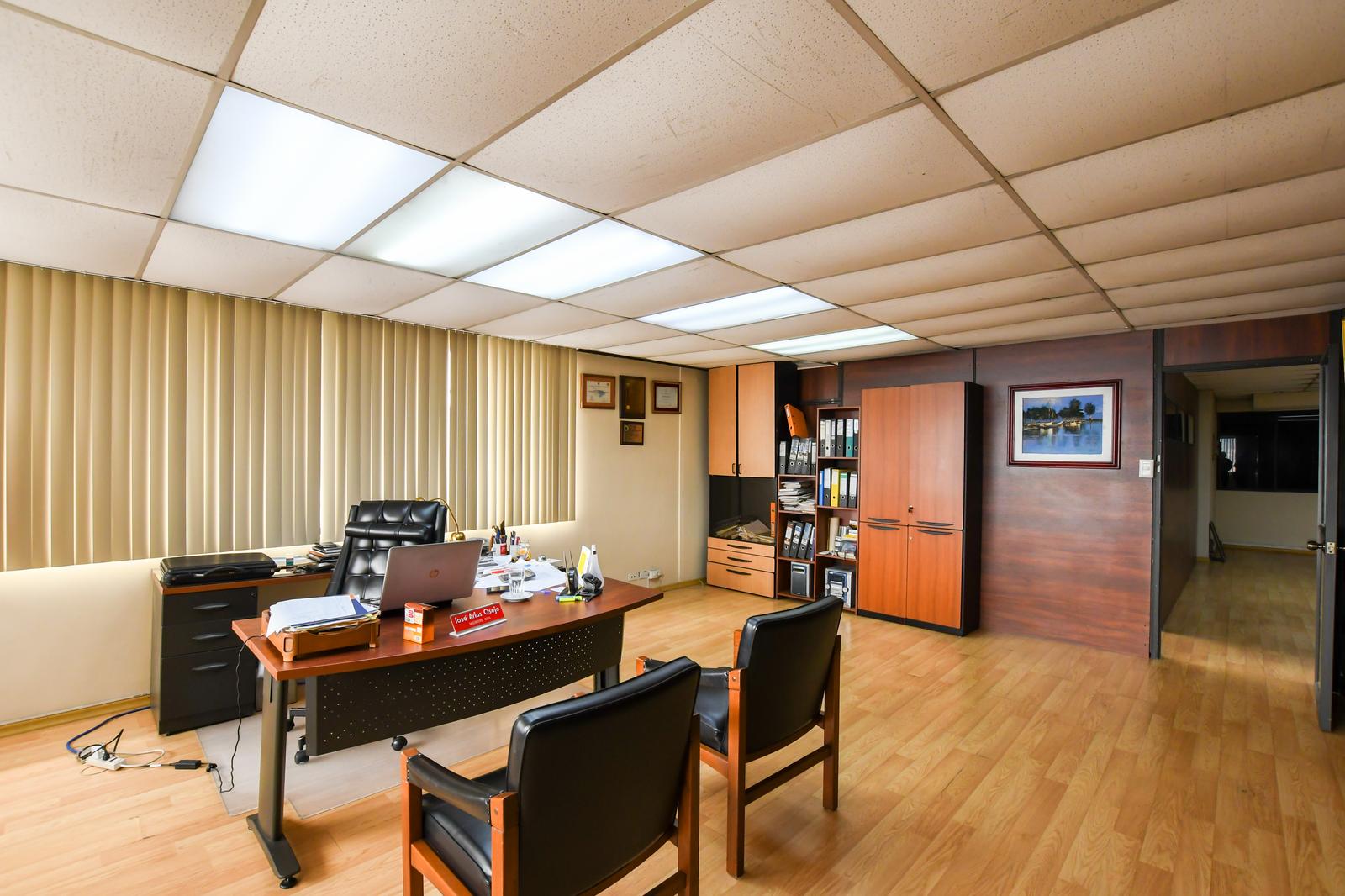 Galpón en venta en Pichincha | Quito | Comité del Pueblo, Av. Galo Plaza Lasso, 1988 m²