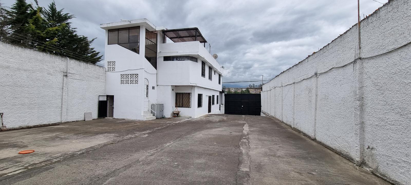 Casa en venta en Tungurahua | Ambato | Norte de Ambato, Vía a Pillaro, Izamba, Ambato, 245 m²