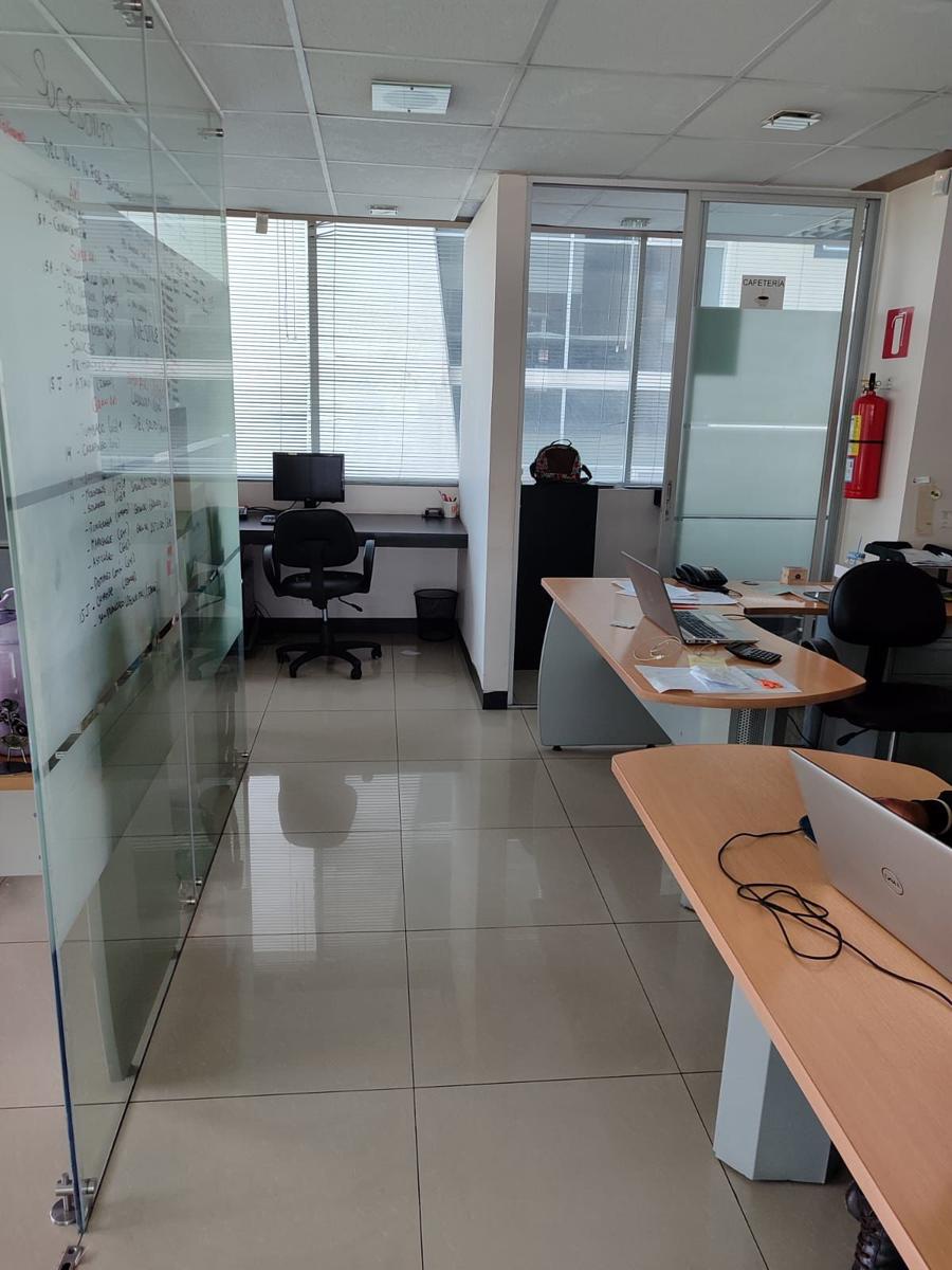 Oficina en venta en Pichincha | Quito | El Batán, Diego de Almagro, 237 m²