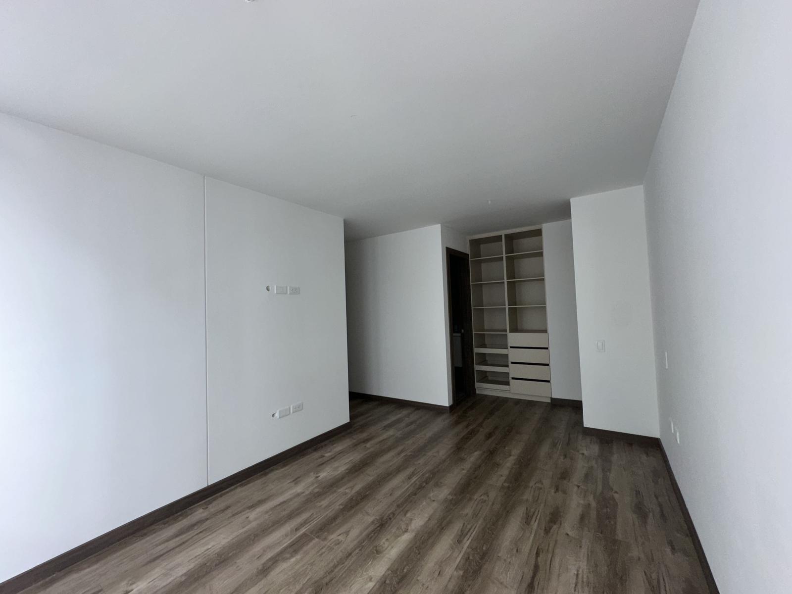 Apartment for Sale in Quito Tenis - Brand New 2