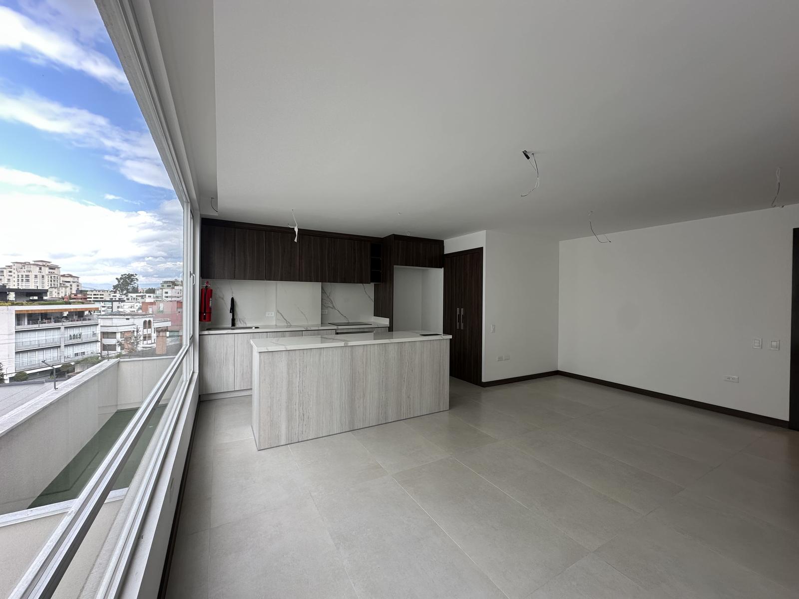 Apartment for Sale in Quito Tenis - Brand New 5