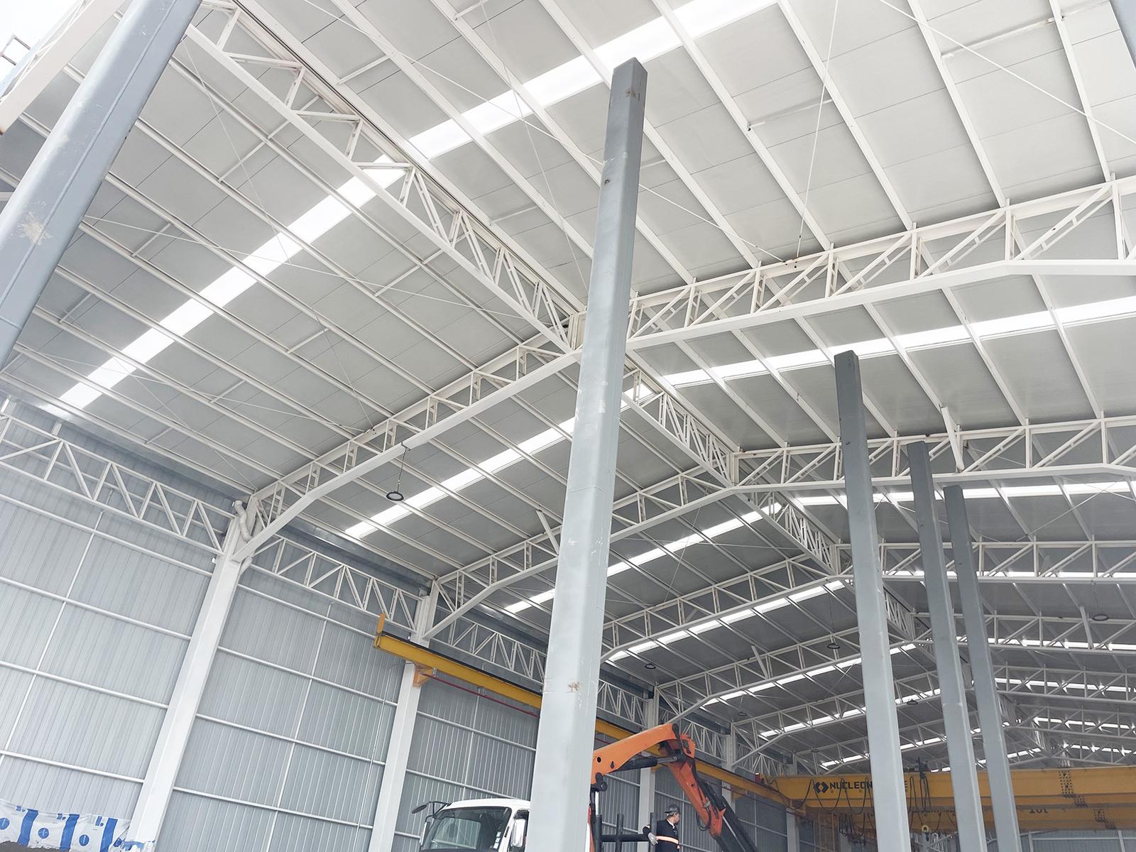 1400 m2 Warehouse FOR RENT in TABABELA 5