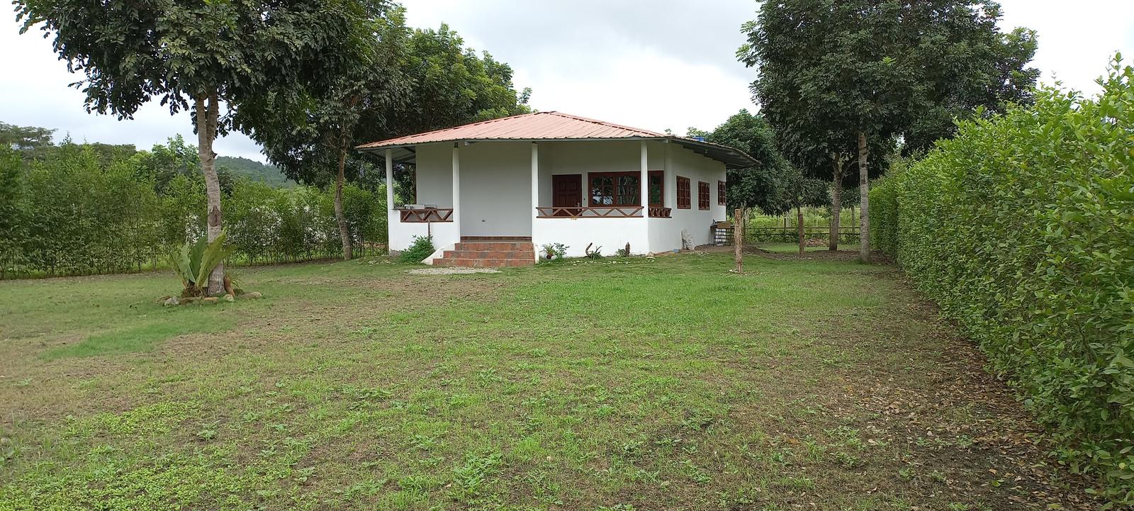 Finca en venta en Santa Elena | Santa Elena | Manglaralto, Ranchos San Francisco, Dos Mangas. Manglaralto. Lote 2355-930-005-0009-0451 Manglaralto 045 PB, 128 m²