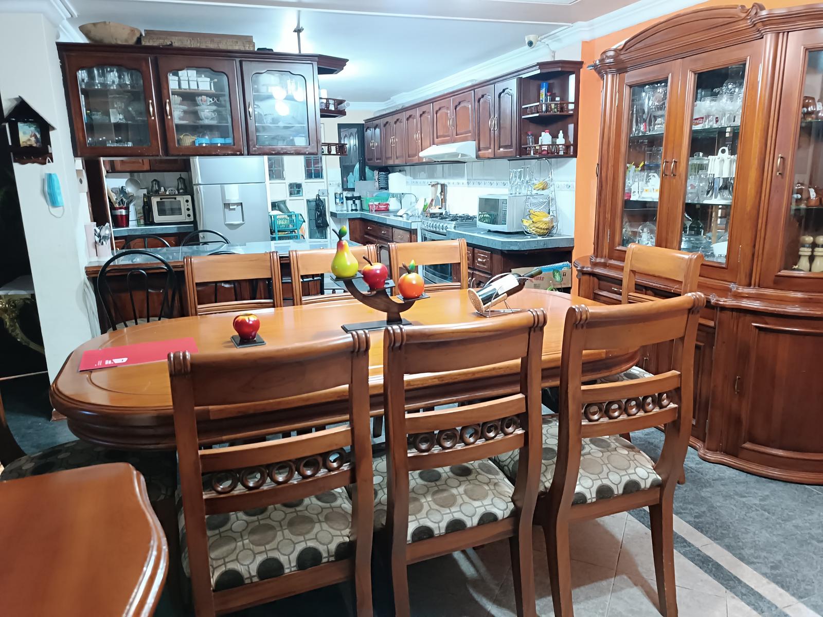 Casa en venta en Pichincha | Quito | Pomasqui, Urb. Liga Deportiva Universitaria, 480 m²