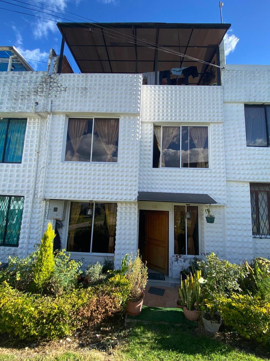 Casa en venta en Pichincha | Quito | Los Chillos, N13A Carlos MooreN13A Carlos Moore, 216 m²