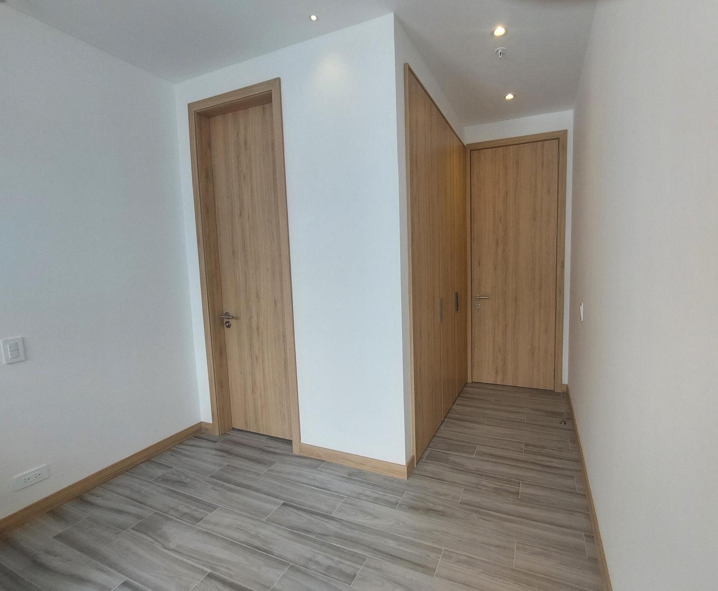 Departamento en venta en Pichincha | Quito | La Carolina, Eloy Alfaro y República, 94 m²