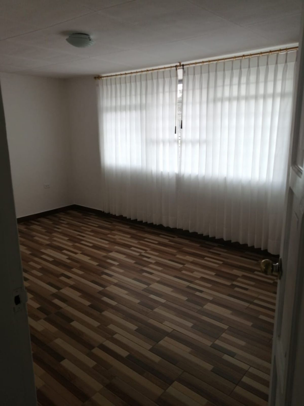 Departamento en venta en Pichincha | Quito | Centro Norte, Calle algarrobos, 95 m²