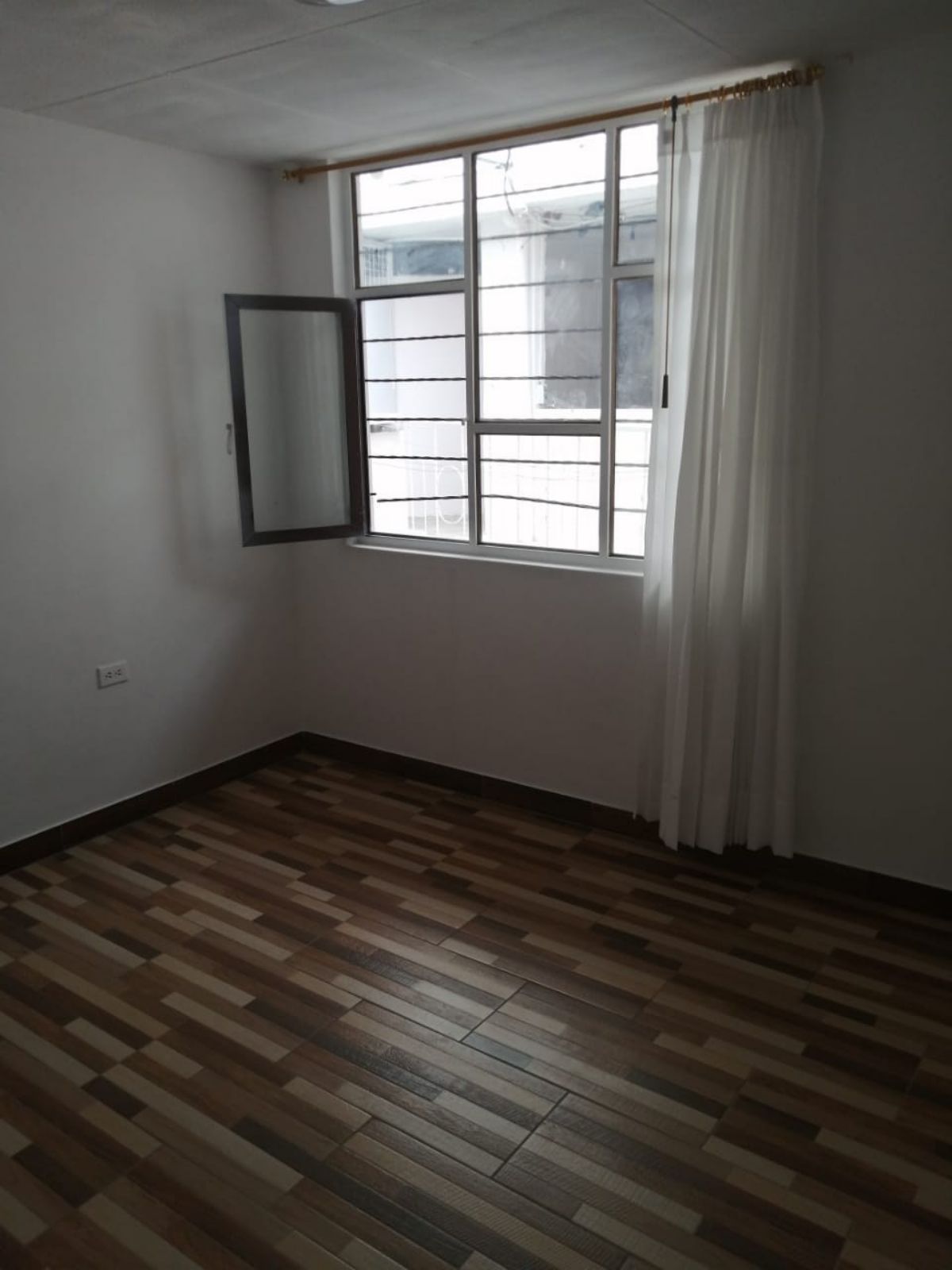 Departamento en venta en Pichincha | Quito | Centro Norte, Calle algarrobos, 95 m²
