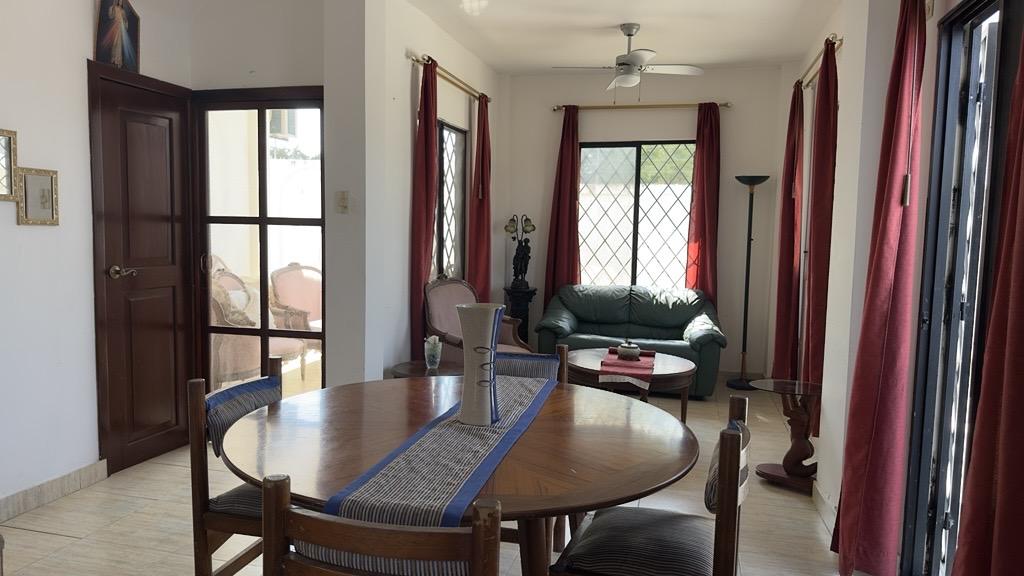 Casa en venta en Guayas | Playas | Centro de Playas, Alfonso Jurado y Av. Del Pacífico B. Cuba, 143 m²