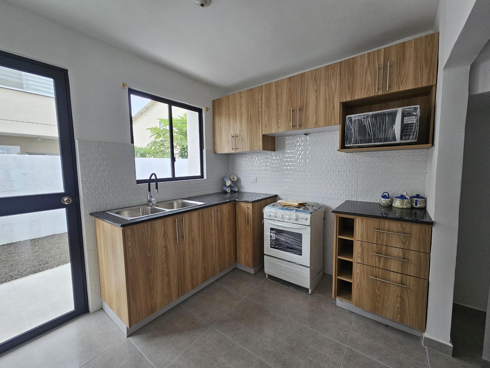 Casa en venta en Manabí | Manta | Norte de Manta, Via Manta Jaramijo. Comjunto Habitacional Vittoria casa H1, 84 m²