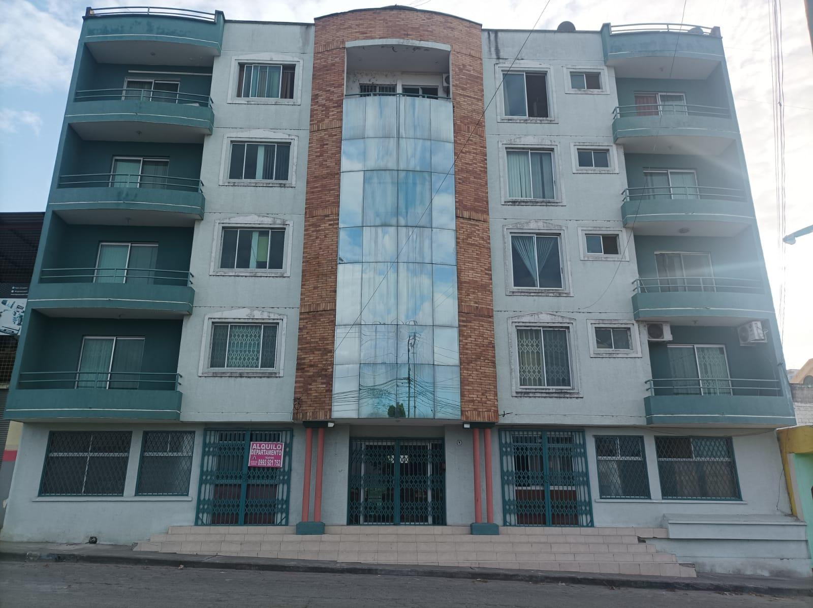 Sale of 100 m2 Apartment in Atacames