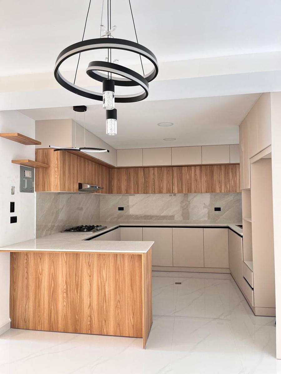 Casa en venta en Manabí | Manta | Sur de Manta, Vía Circunvalación, dentro de la parroquia Tarqui.Urb Loma Dorada casa A7, 132 m²