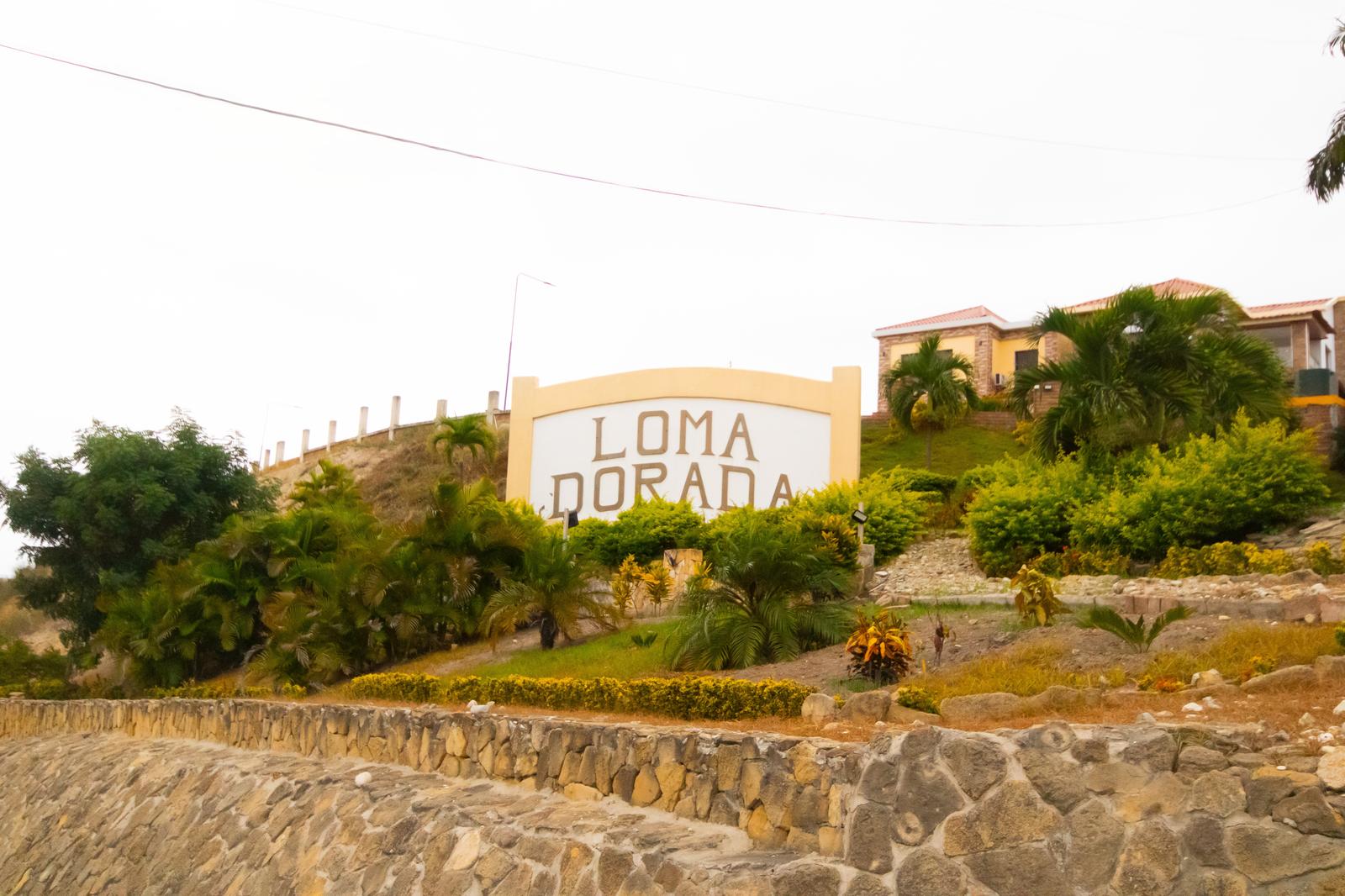 Live in Comfort and Prime Location! Townhouse for Sale – Loma Dorada Gated Community 2