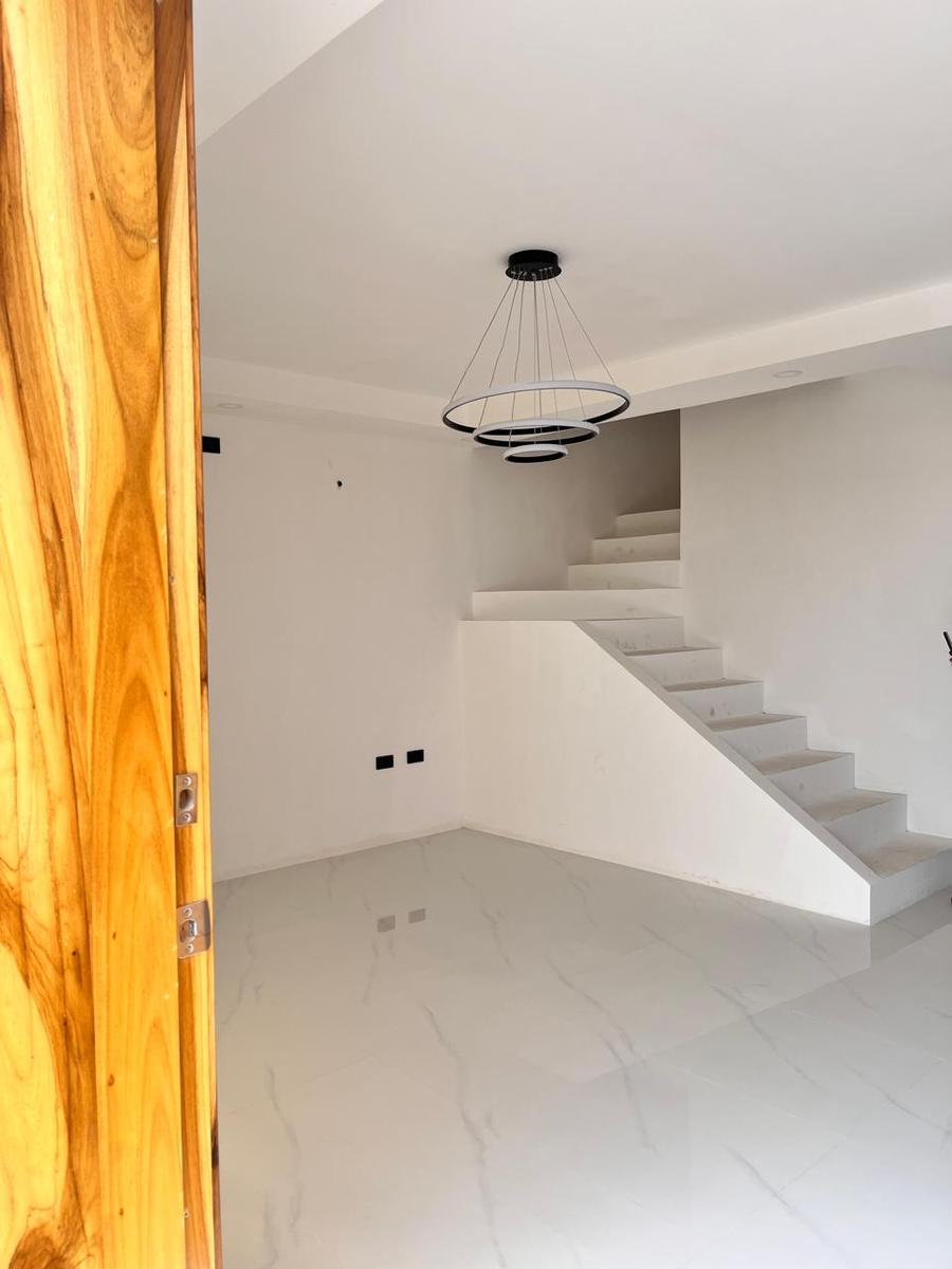 Live in Comfort and Prime Location! Townhouse for Sale – Loma Dorada Gated Community 4