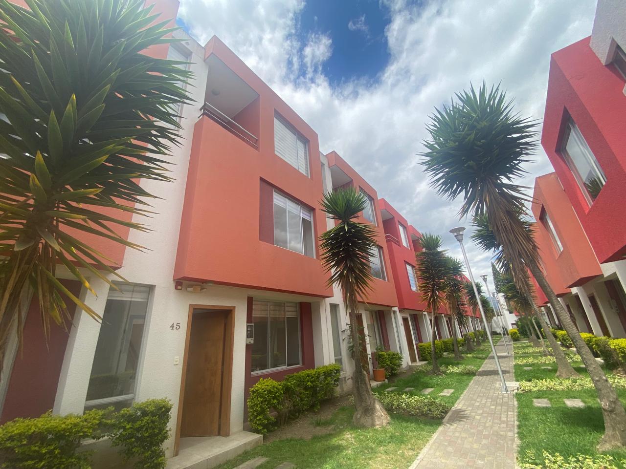 Casa en venta en Pichincha | Quito | Tumbaco, Tumbaco Conjunto Molino II, 165 ha