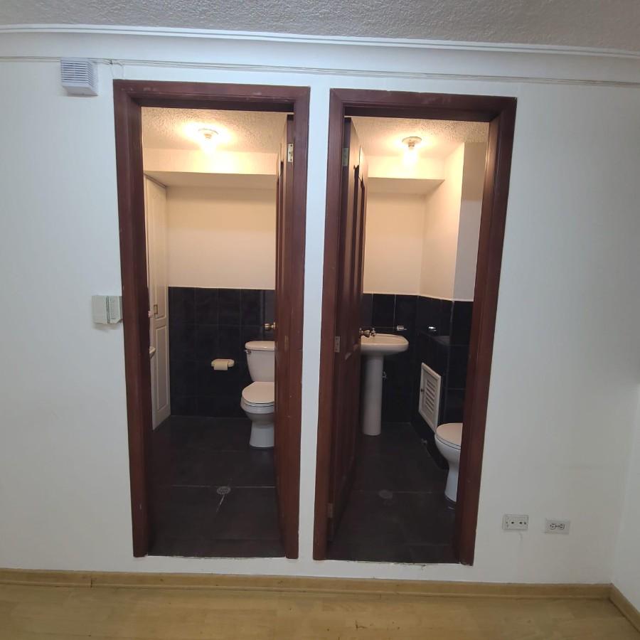 Oficina en alquiler en Pichincha | Quito | Norte de Quito, av. de la prensa y Mariano Echeverría, 65 m²