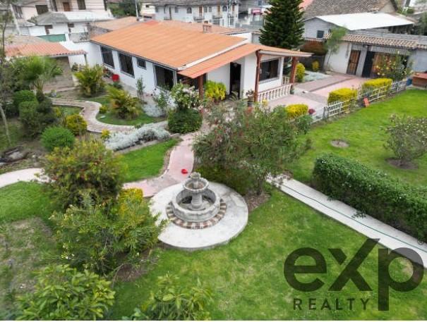 Casa en venta en Imbabura | Antonio Ante | Natabuela, 25 de noviembre y Velasco Ibarra, 120 m²