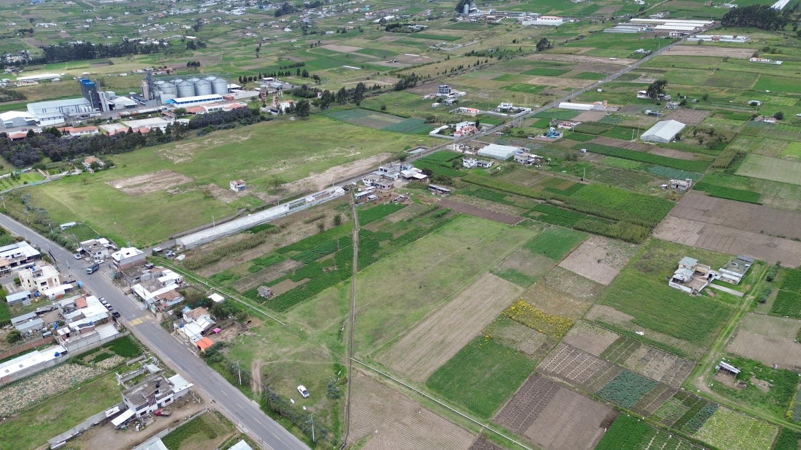 Land in Northern Ambato 2