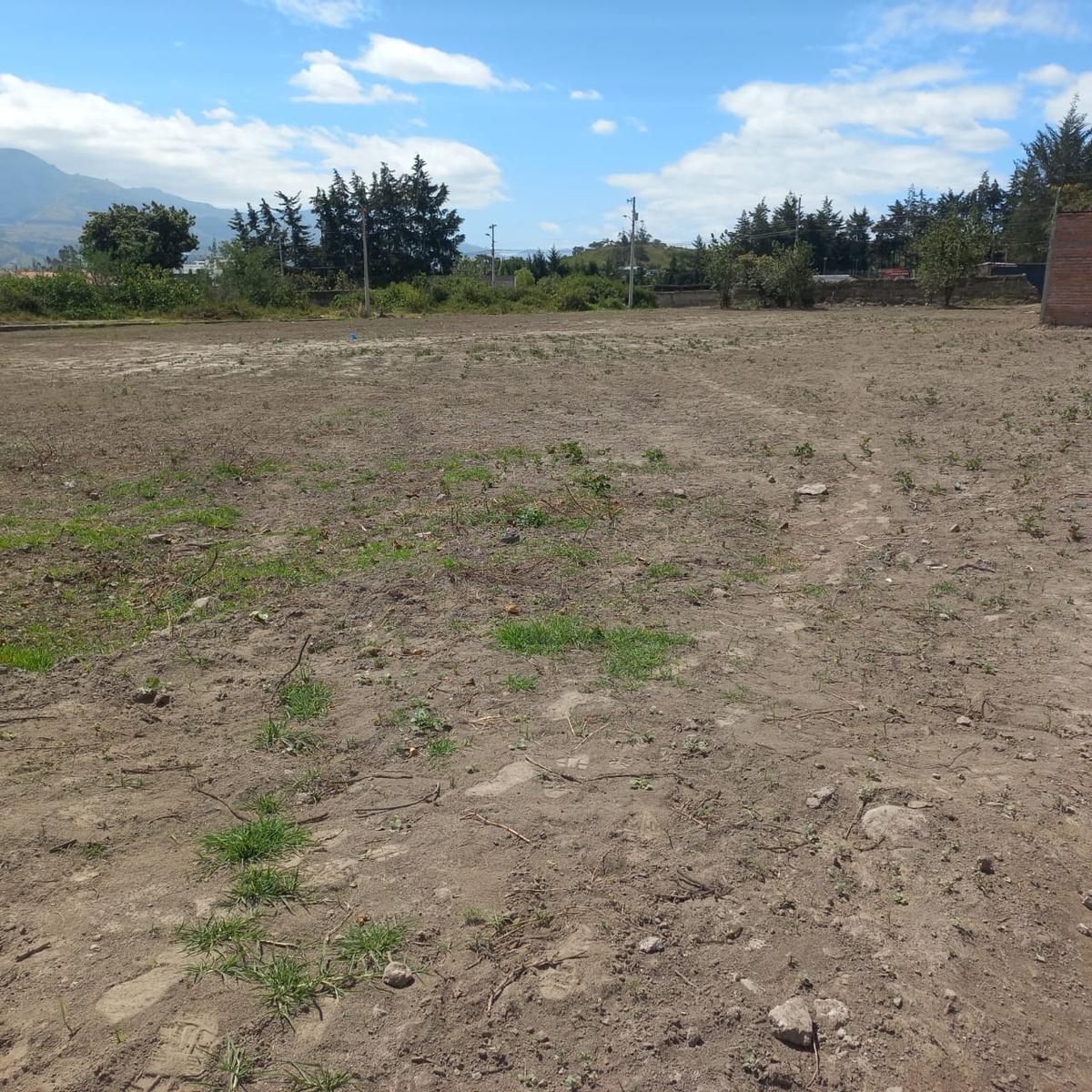 Land in Atuntaqui 4
