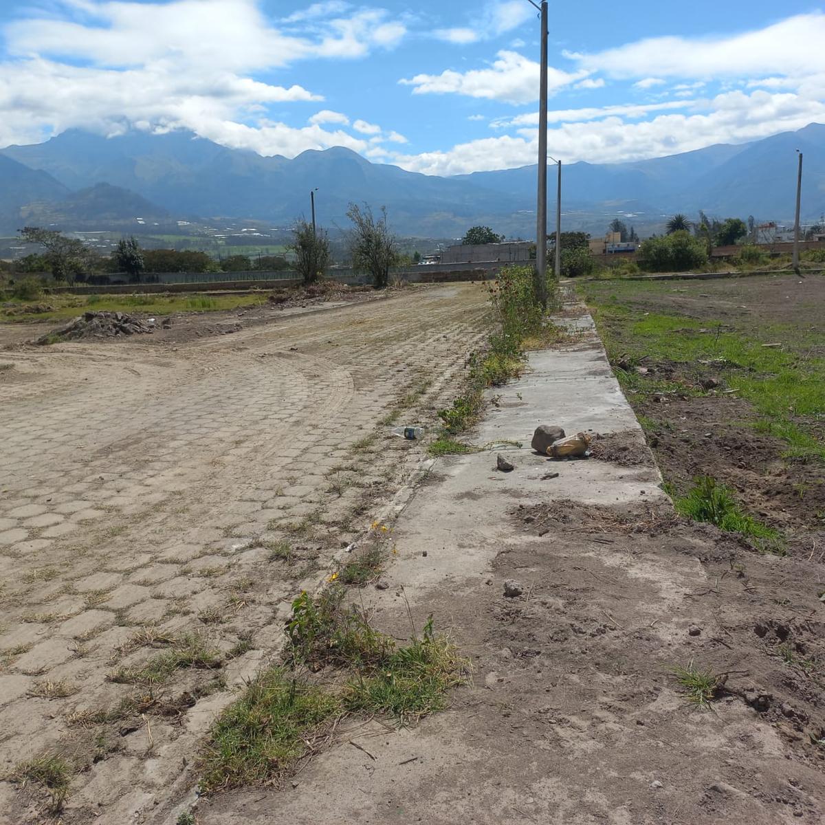 Terreno en venta en Imbabura | Antonio Ante | Atuntaqui, CALLE CUENCA Y SUCRE 477 al 400