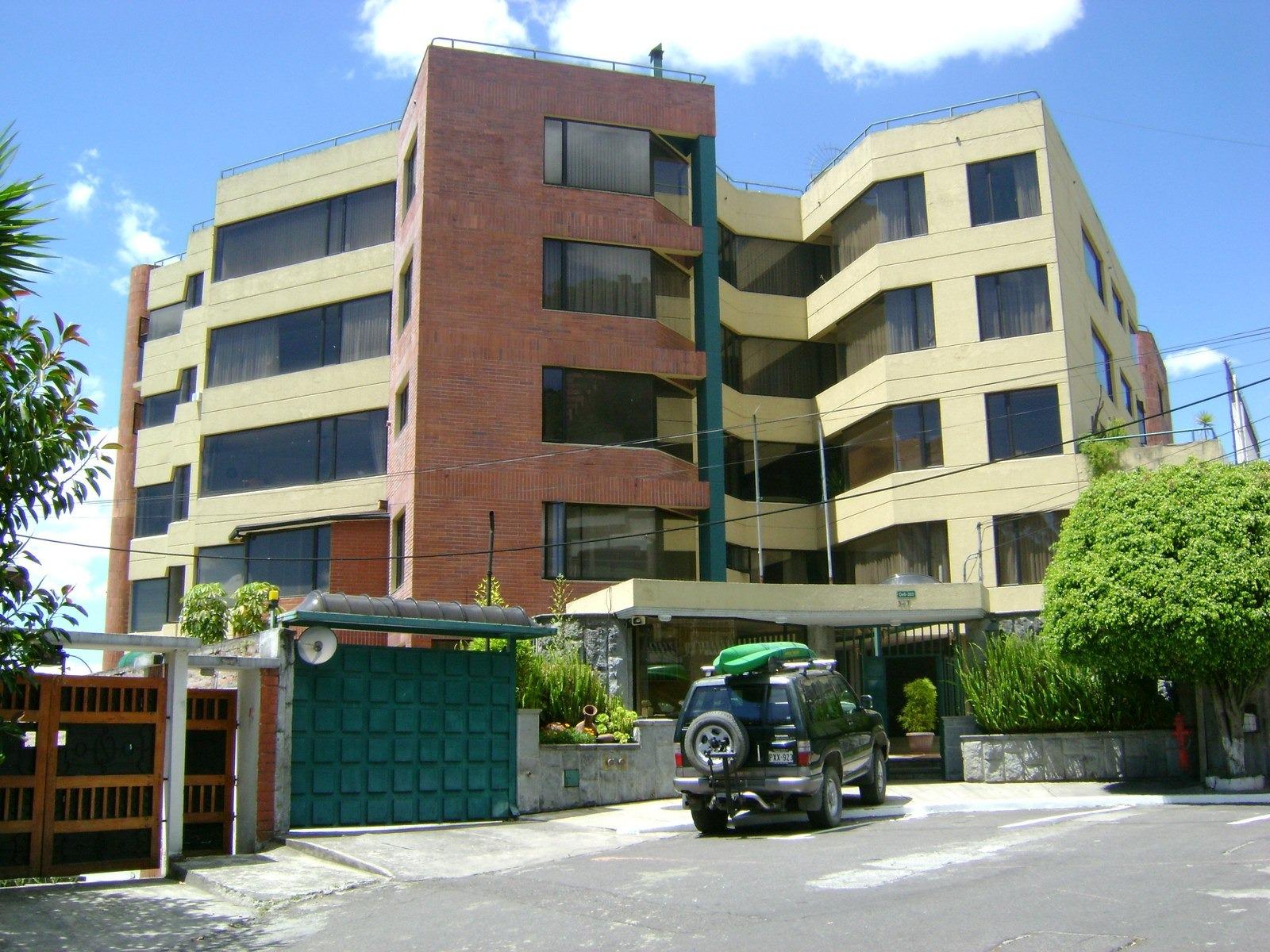 Departamento en venta en Pichincha | Quito | Rumipamba, Departamento en Venta Quito Tenis Altos Granda Centeno, 323 m²