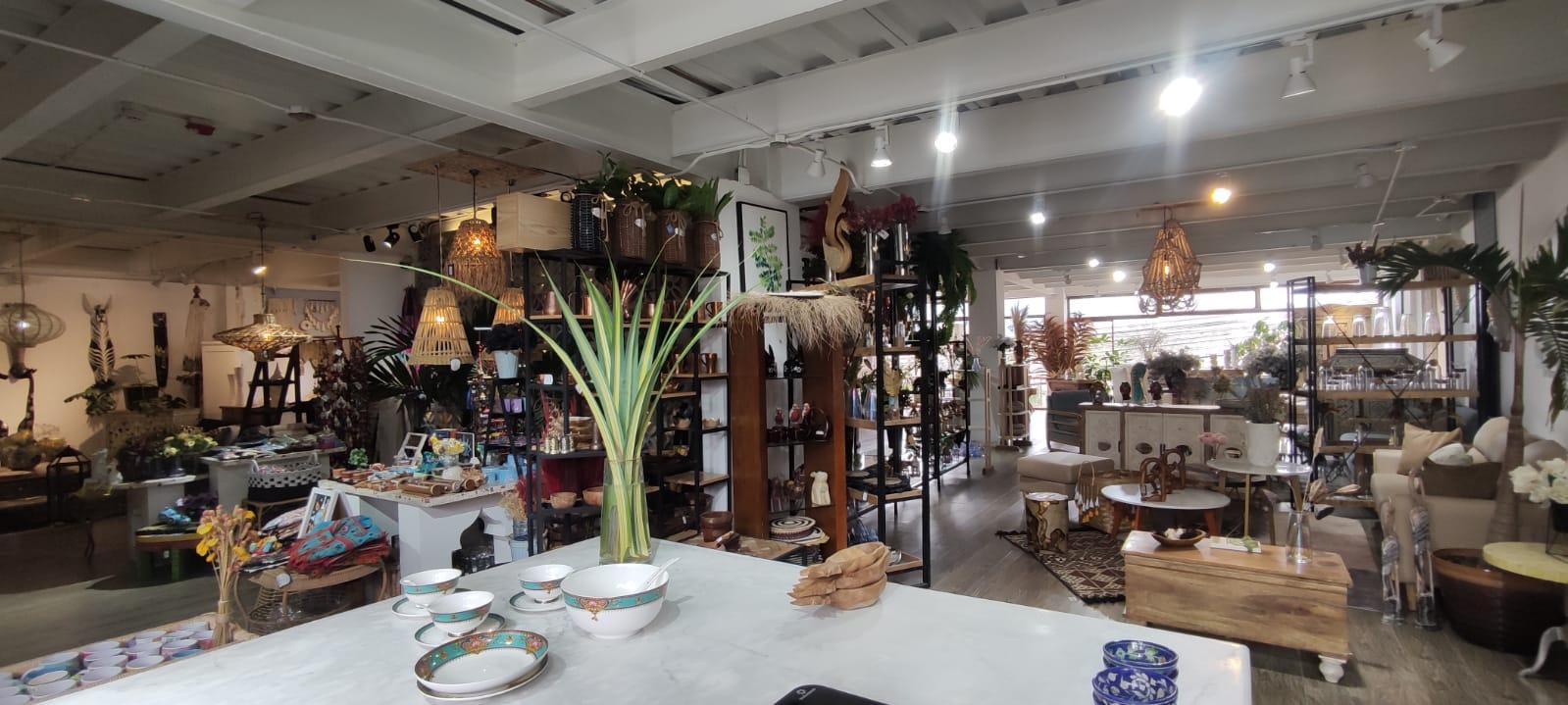 Local en alquiler en Pichincha | Quito | Cumbayá, Alba Calderón, Cumbaya, 600 m²