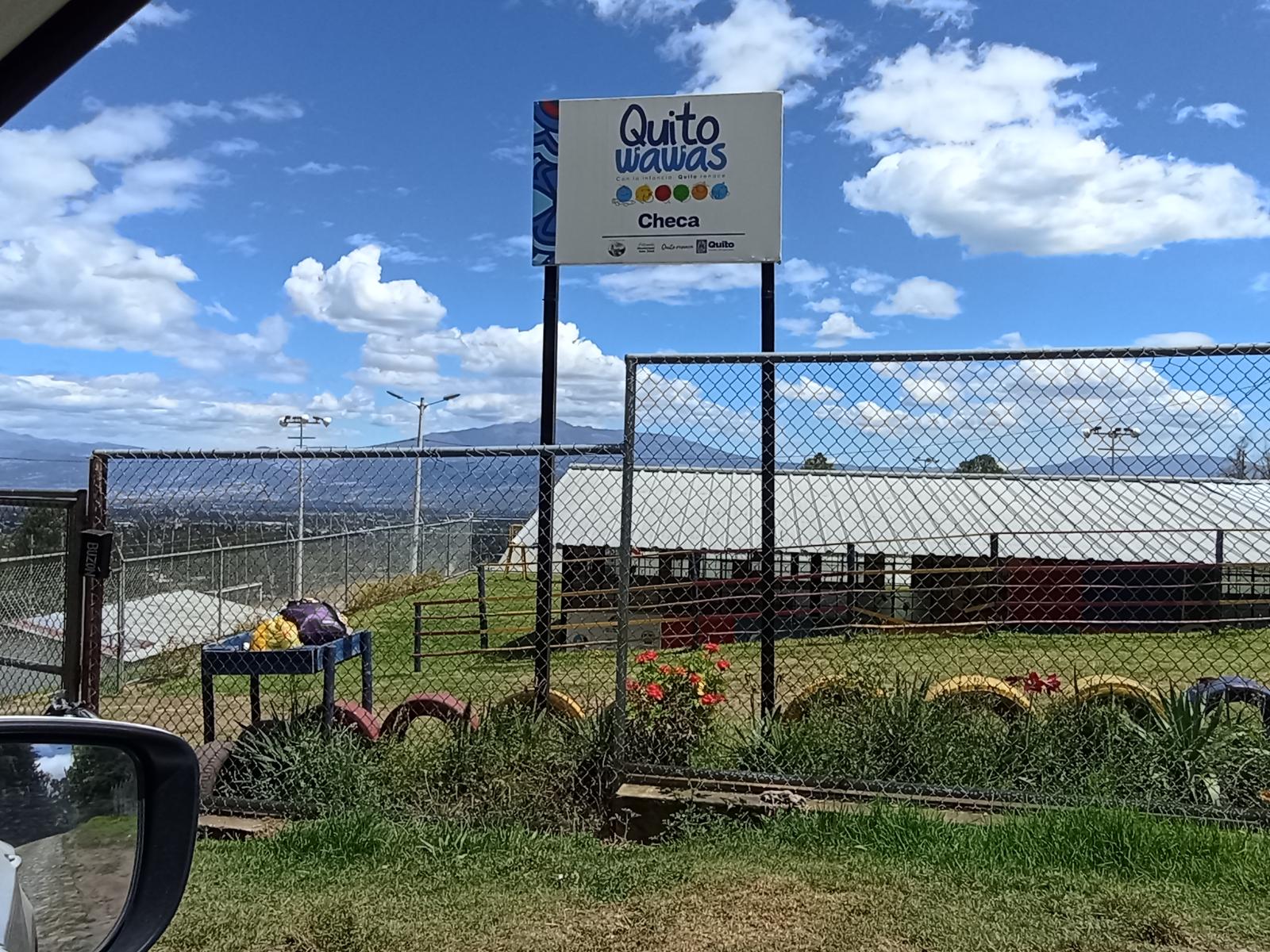 Quinta en venta en Pichincha | Quito | Checa, Checa sector La Tola, 211 m²