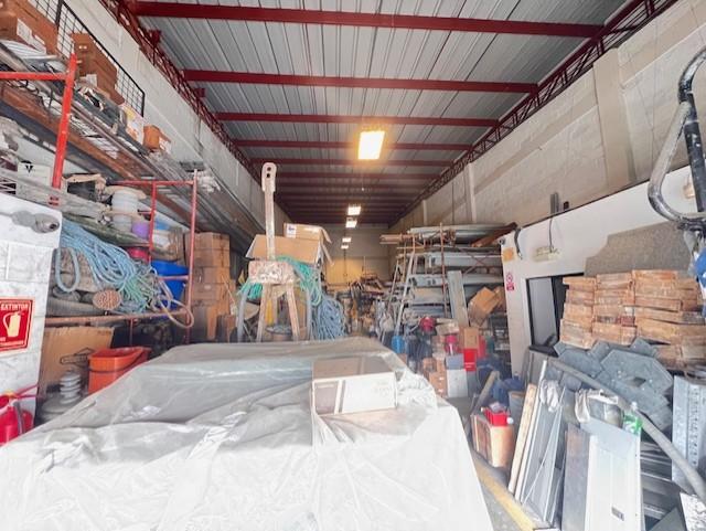Bodega en venta en Guayas | Guayaquil | Parque California, Parques California Km 12.5 via a Daule, 200 m²