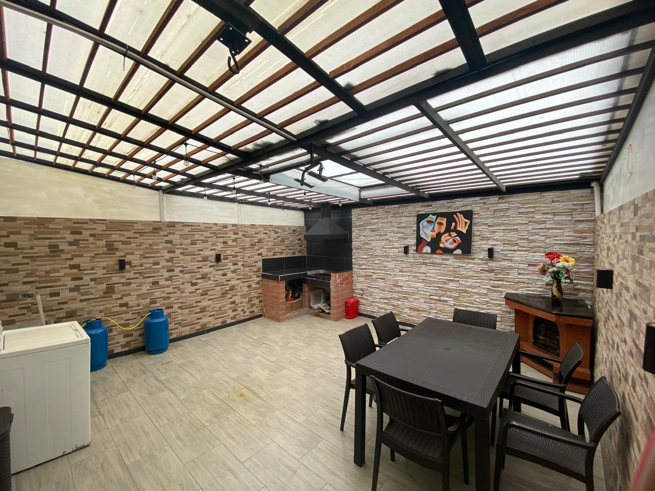 CONOCOTO, House in Boreal Complex 5