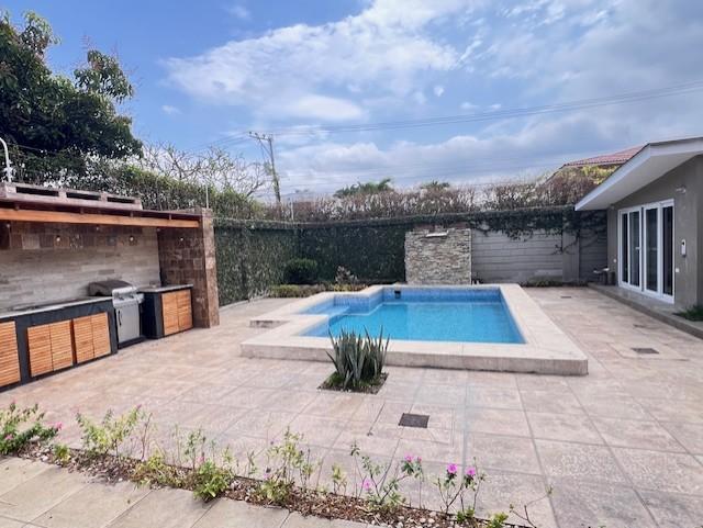 Casa en alquiler en Guayas | Guayaquil | Vía a la Costa, Urbanizacion Portofino, km 11.5 via a la costa, 313 m²