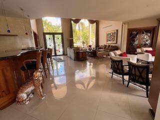 Casa en alquiler en Guayas | Guayaquil | Vía a la Costa, Urbanizacion Laguna Club, 700 m²