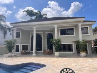 Casa en alquiler en Guayas | Guayaquil | Vía a la Costa, Urbanizacion Laguna Club, 700 m²