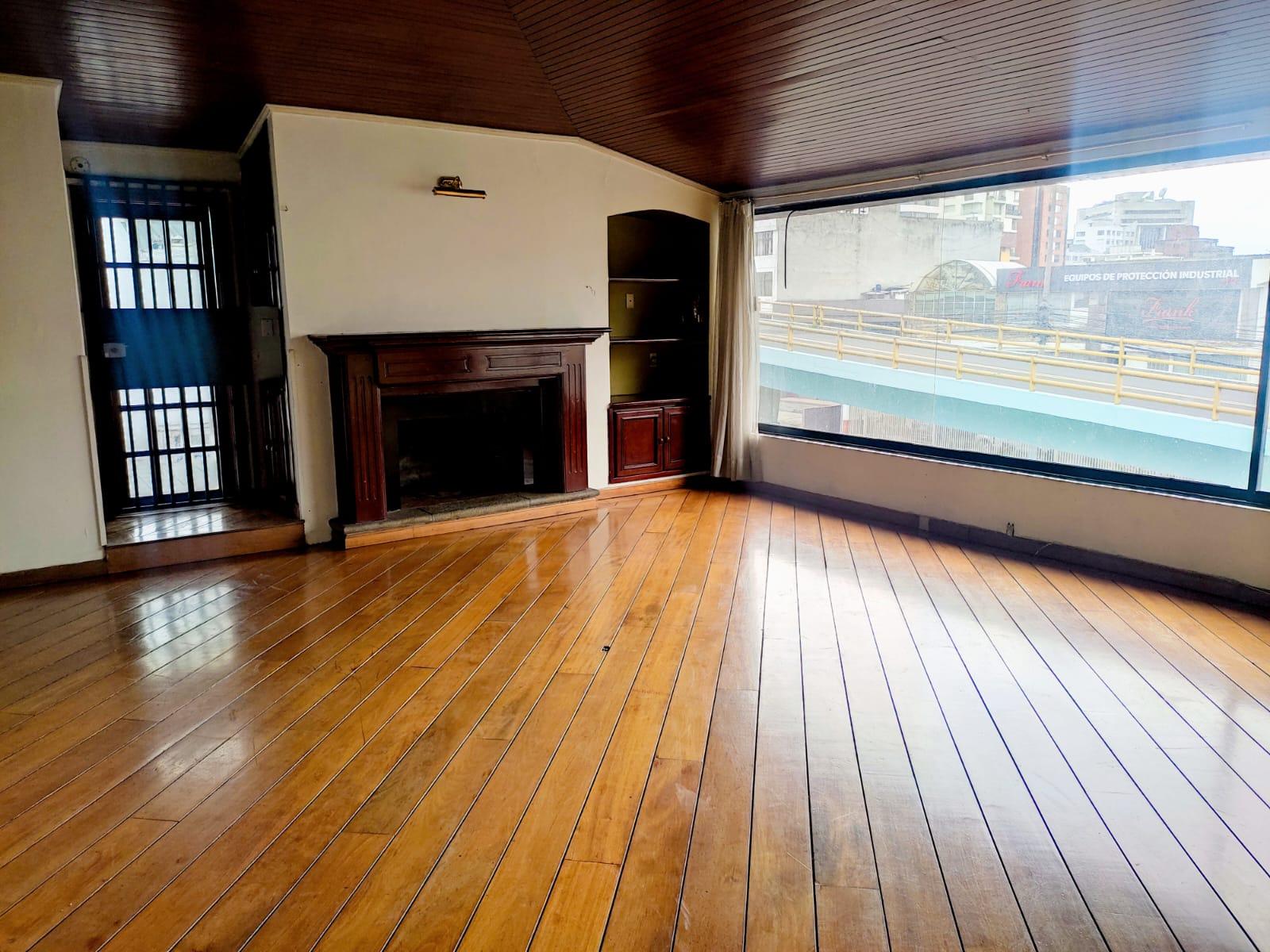 Casa en venta en Pichincha | Quito | La Carolina, Av. republica - La carolina / Iñaquito, 1190 m²
